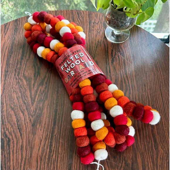 Trader Joe’s Felted Wool Garland, Handcrafted, Fall Seasonal Thanksgiving Colors - Picture 1 of 8